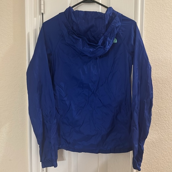 North Face women's rain jacket, size XS - Picture 4 of 5